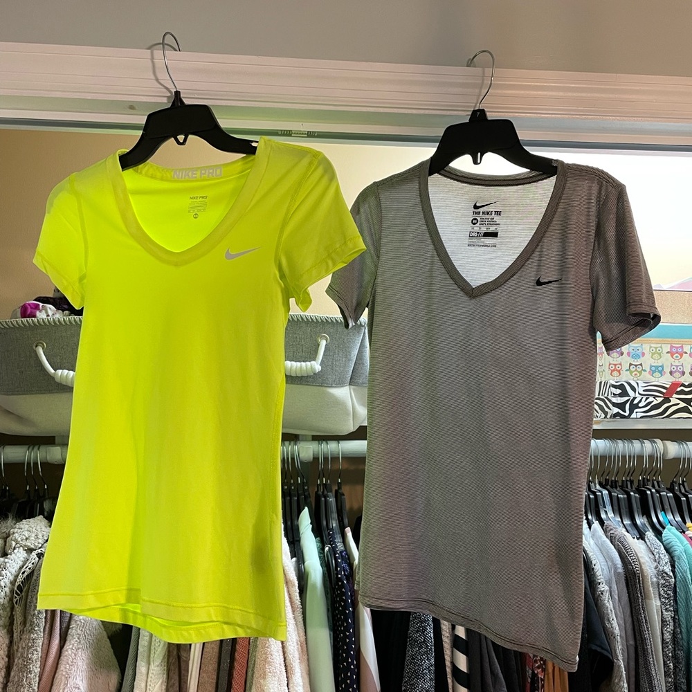 Women's Nike Limegreen Shirt